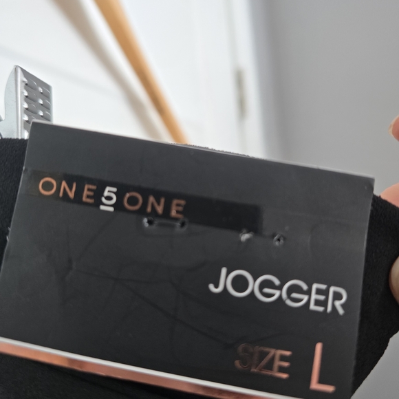 One 5 One Elegant Black Jogger Pants - Picture 5 of 6